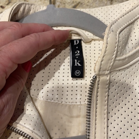 D2K cream leather pinhole couture James - Picture 11 of 12